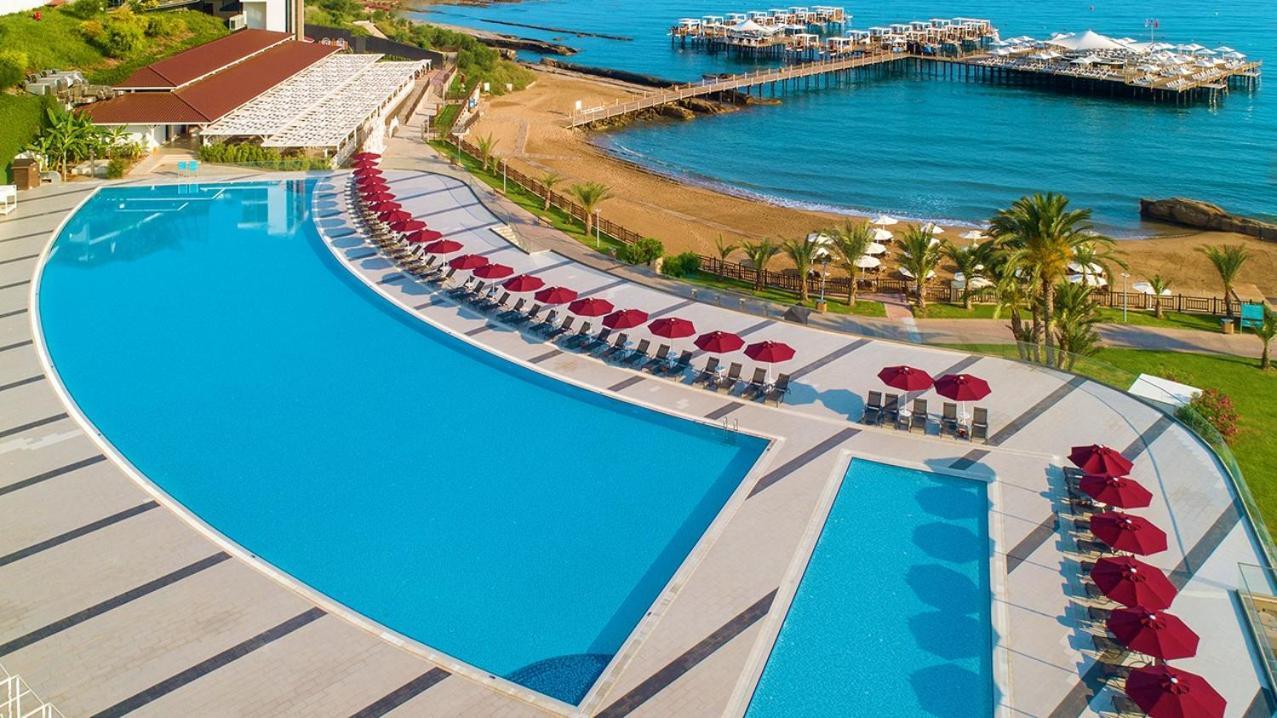 Elexus Hotel & Luxury Resort & Convention & Spa & Casino Kyrenia  Exterior photo